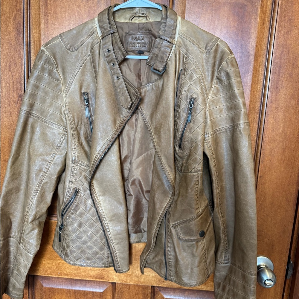Max Edition Tan Leather Jacket - image 1